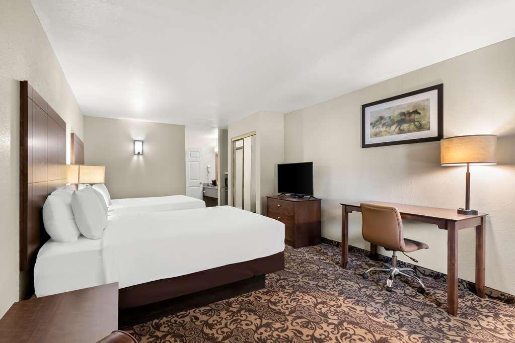 Best Western George West Executive Inn Habitación foto