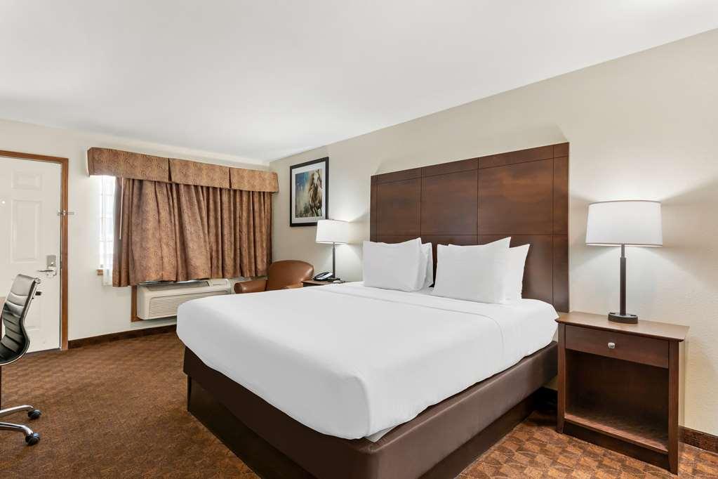 Best Western George West Executive Inn Habitación foto