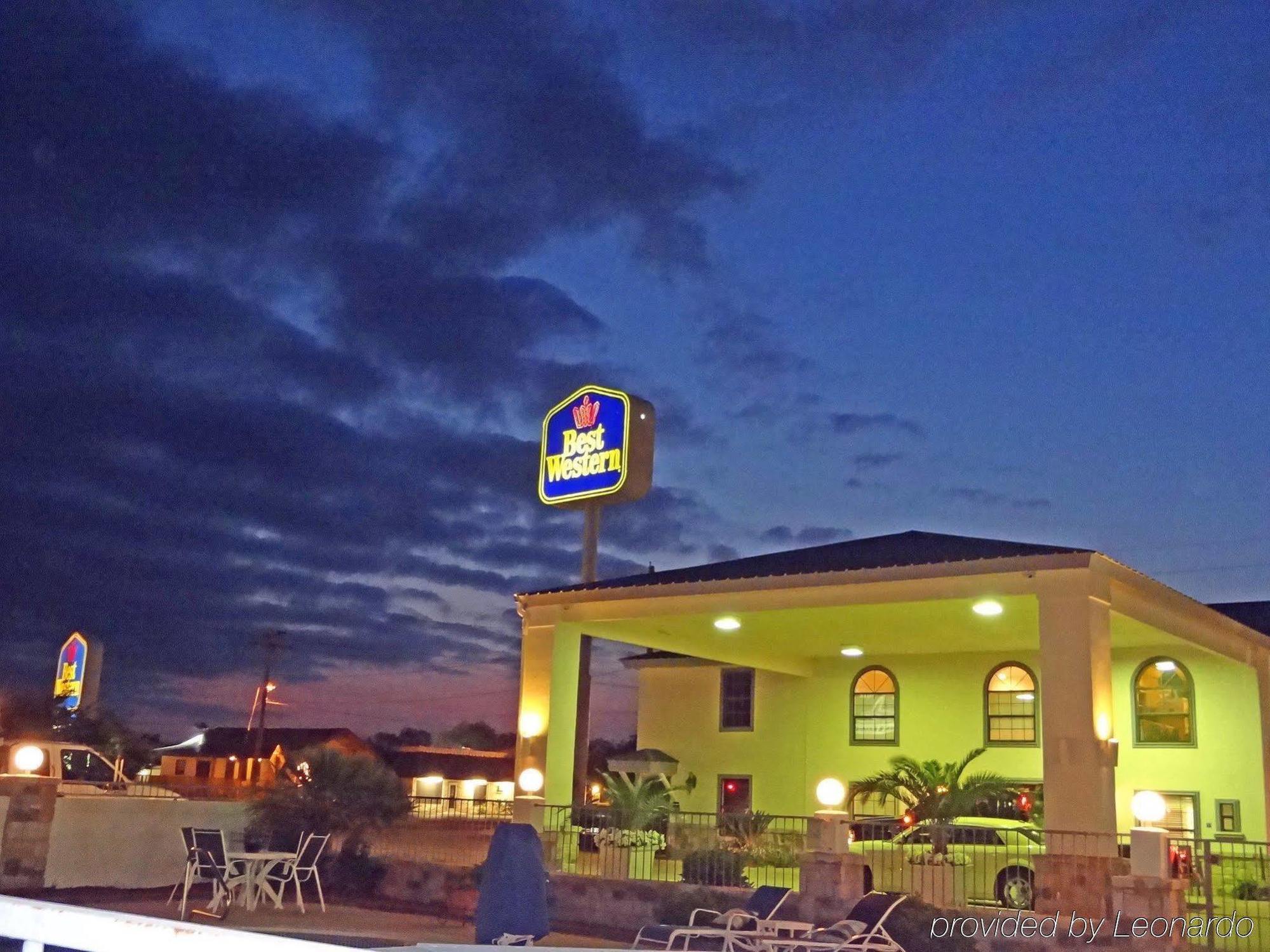 Best Western George West Executive Inn Exterior foto